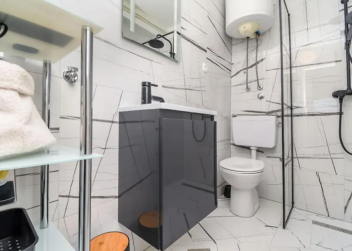 Zunta Τρογκίρ